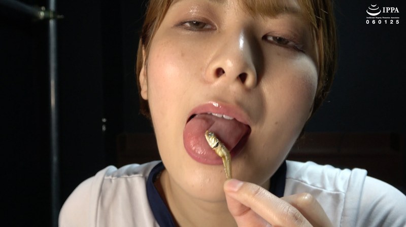 【巨大女&口内】「人気女優 豊岡さつきチャンの巨大女で舌ベロ舐め咀嚼からの歯・のどちんこ観察!!!」【無料試聴】 21 h 1416ad01638pl